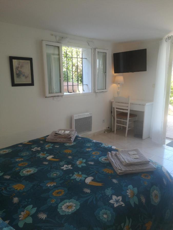 Chambres D'Hotes Le Mas Du Bijou Bleu Puget-sur Argens Exteriör bild