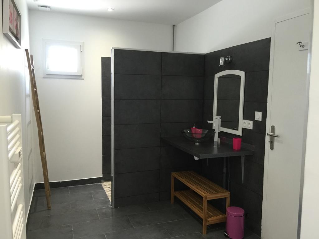 Chambres D'Hotes Le Mas Du Bijou Bleu Puget-sur Argens Exteriör bild
