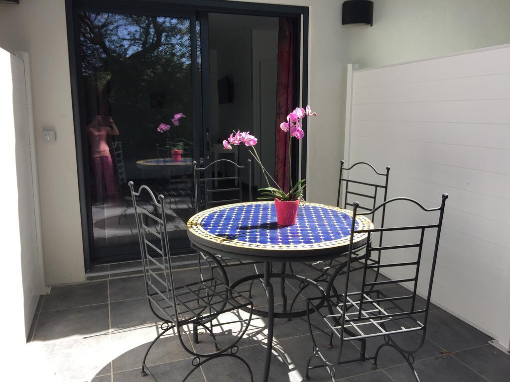 Chambres D'Hotes Le Mas Du Bijou Bleu Puget-sur Argens Exteriör bild