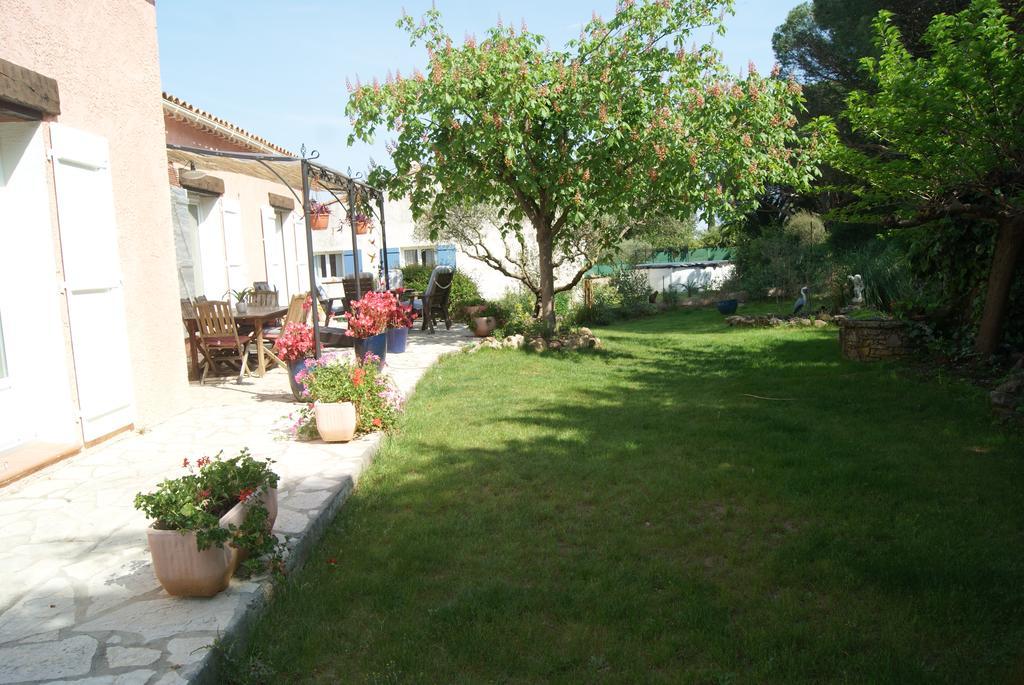 Chambres D'Hotes Le Mas Du Bijou Bleu Puget-sur Argens Exteriör bild